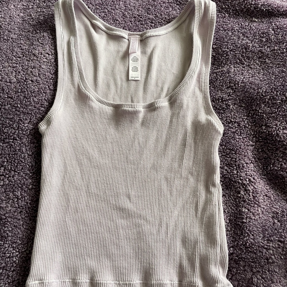 Skims cotton rib tank in Iris